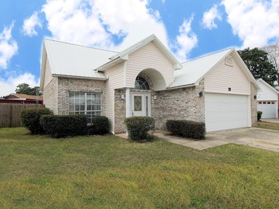 23 Ruby Cir