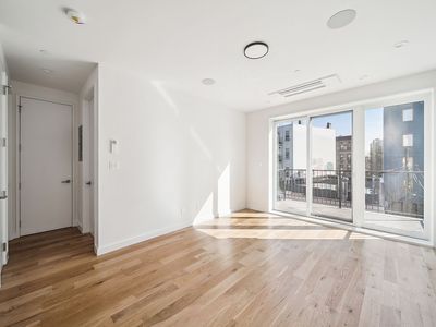12 Broome St #3B