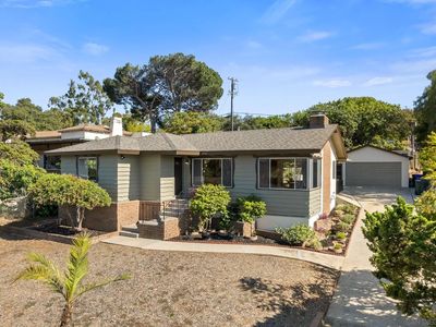 3958 Kenwood Dr