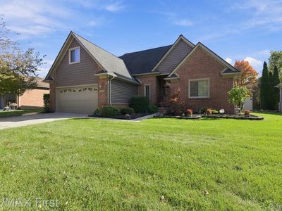 52669 Creekside Dr