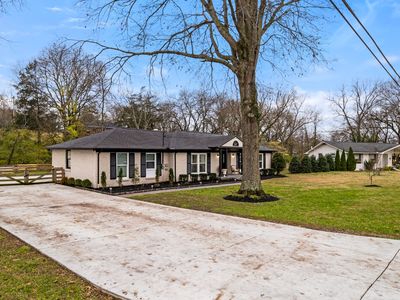 1013 Chapel Ct