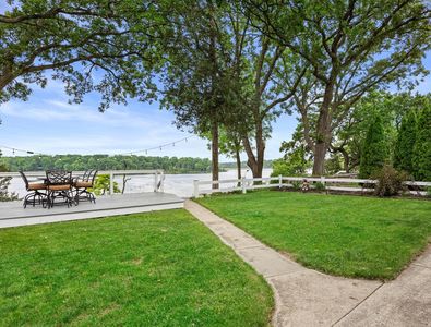 1819 North Davies DRIVE