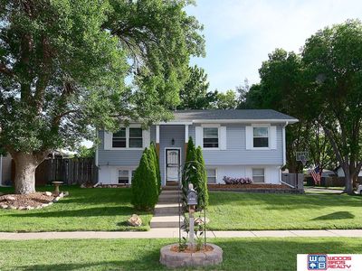 2100 W Sumner St