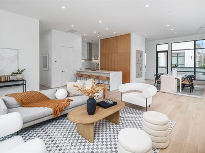 610 N Oak Cliff Blvd #207