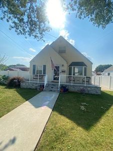 152 Bryson Ave