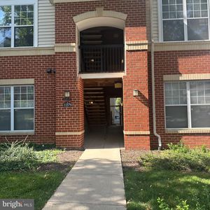 11379 Aristotle Dr #10-207