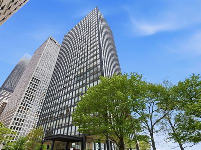 860 N Lake Shore Dr APT 3K