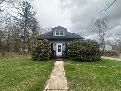 41 Maple Ave