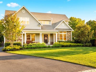 38 Blackberry Lane