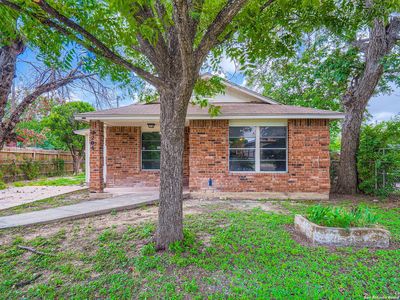 2206 Colima