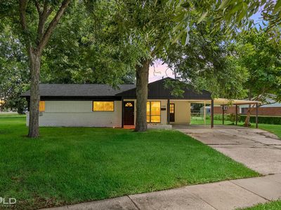 3308 Black Lake Cir