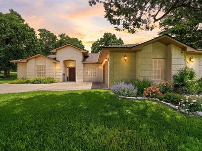 410 Pinehurst Dr
