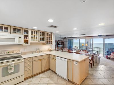 3765 Lower Honoapiilani Rd APT 307