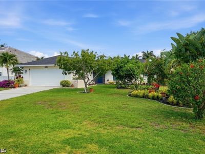 2501 SW 52nd Ter