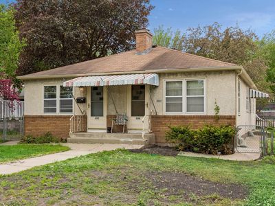 4240 Bloomington Ave