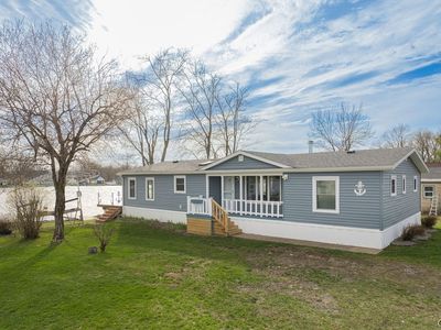61 N River Dr