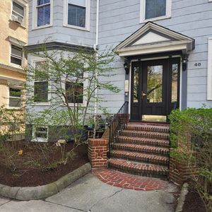 40 Highland Ave APT 8
