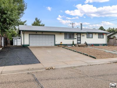 3950 Fairfield Ln