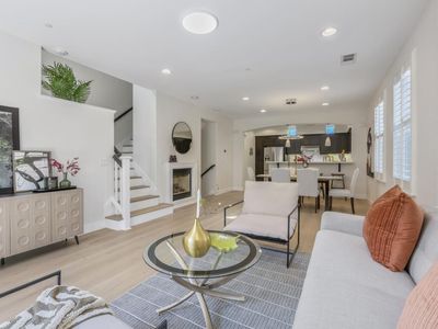 127 Muller Pl