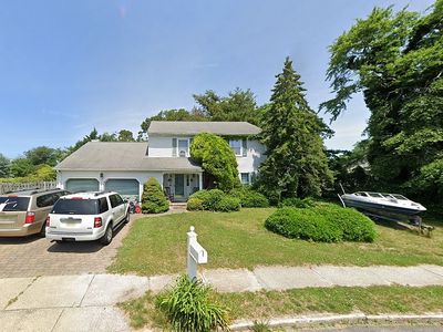 1501 Bel Aire Ct W