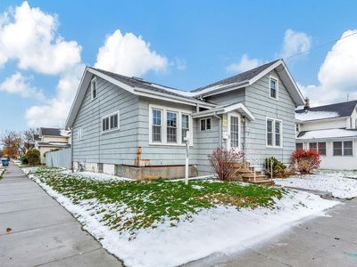 526 West LINCOLN AVENUE