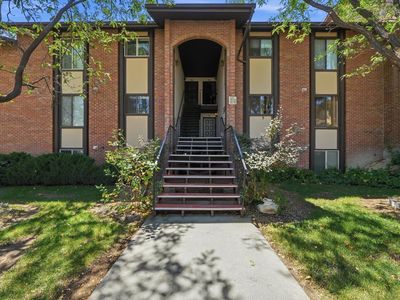 373 Ridges Blvd APT 205