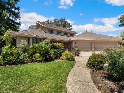 4233 Curragh Oaks Ln