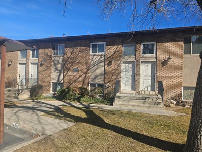 1461 N Amiron Way APT B