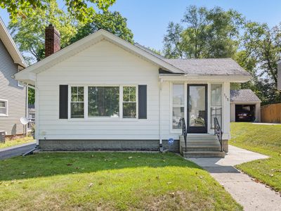 Property at 115 S Thompson St, Jackson, MI