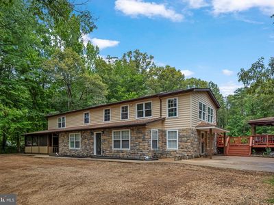 10512 Catharpin Rd