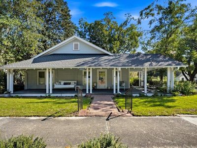 608 Main St.