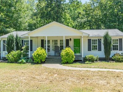 445 Lester Dr