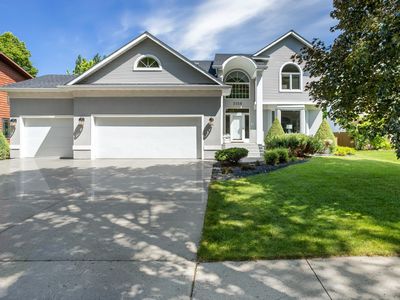 2938 Peterson Pkwy N
