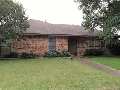 1217 River Oaks Dr