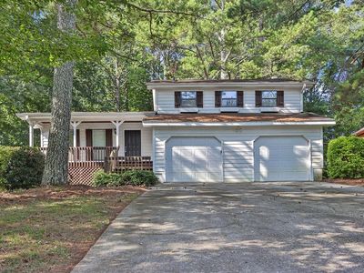 2857 Mountbery Dr