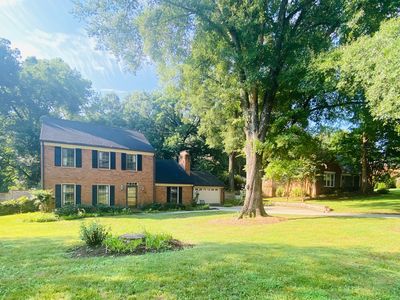 1225 E Barden Rd