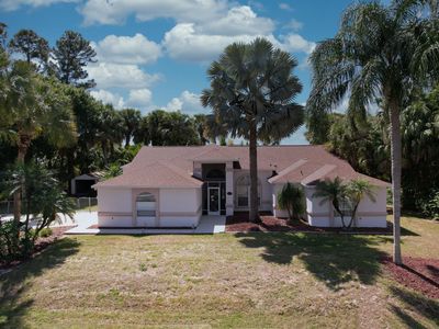 2132 SW Madruga Street