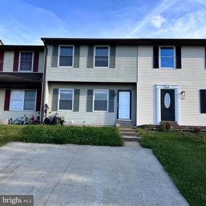 317 Stacy Lee Dr