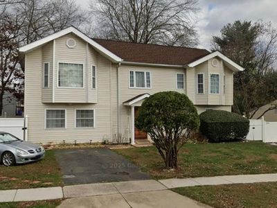 Property at 19069 Staleybridge Rd, Germantown, MD