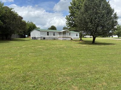 Property at 11 Sunrise Dr, Lawrenceburg, TN