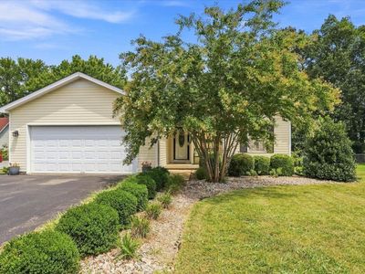 1482 Moorman Ln