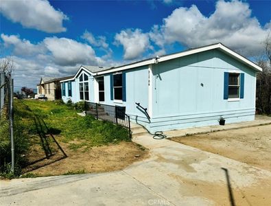 Property at 31706 Vista Ave, Homeland, CA