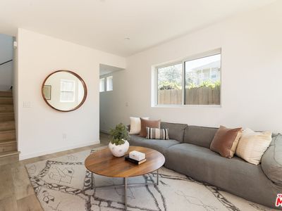 3417 1/2 Bellevue Ave