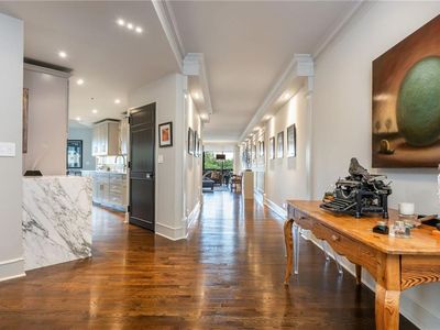 2660 Peachtree Rd NW APT 12C