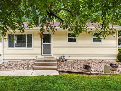 110 Robin Rd