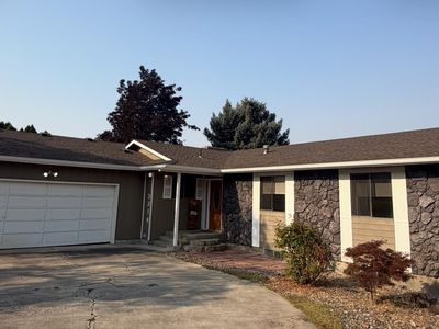 3314 Meadowlark Dr
