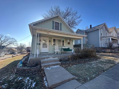 Property at 618 E 8th St, Muscatine, IA