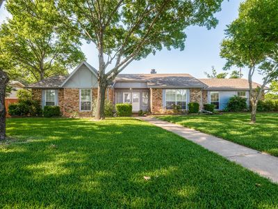 Property at 608 Cardinal Dr, Red Oak, TX