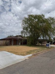 Property at 1703 SE 47th St, Lawton, OK