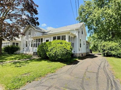 1833 Minnesota St